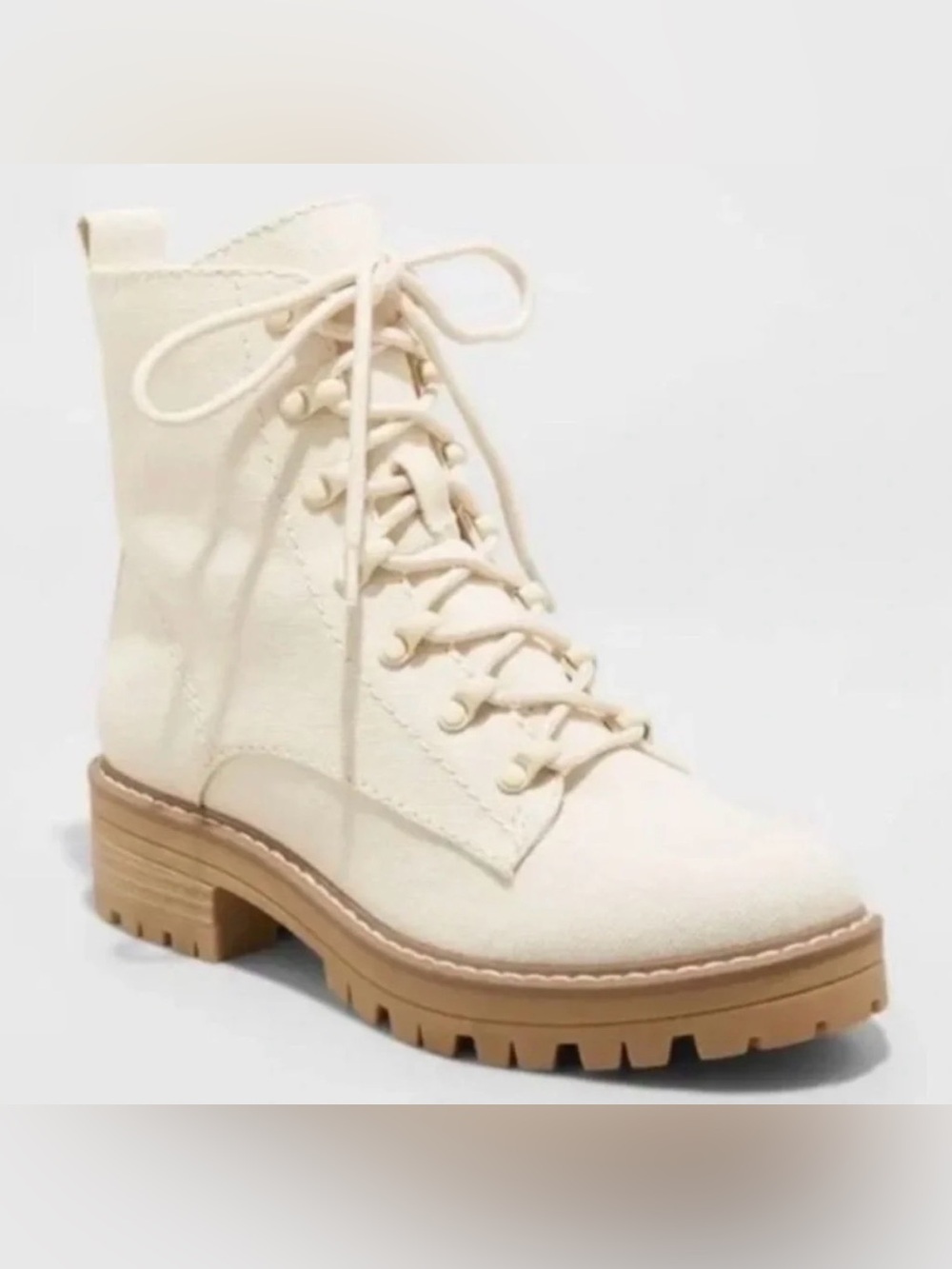 Universal Thread Cream Lace-Up Women’s Combat Boot with Tan Lug Sole